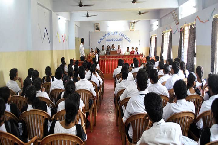 moot-court